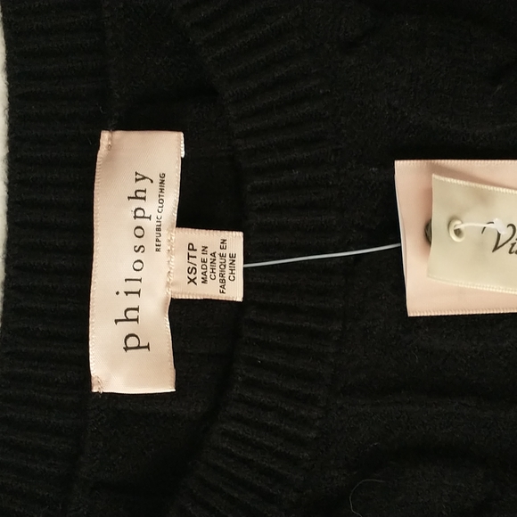 Philosophy sweater with fringe sleeve detail, soft viscose blend, NWT, black, xs - Picture 5 of 6